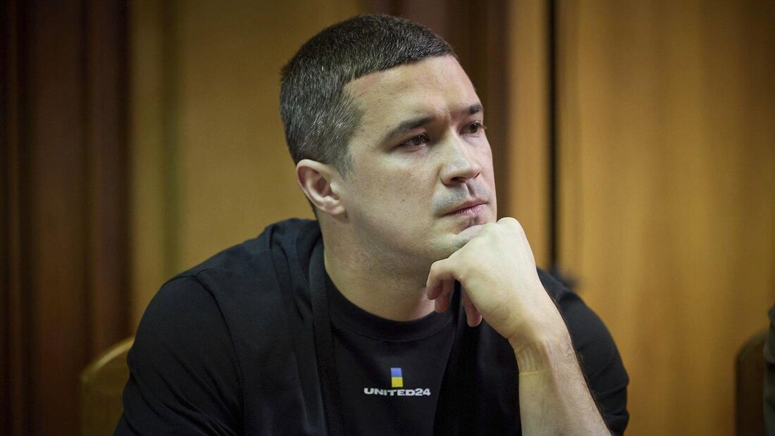 Ucrania pierde a su ministro de Defensa en plena reestructuración 