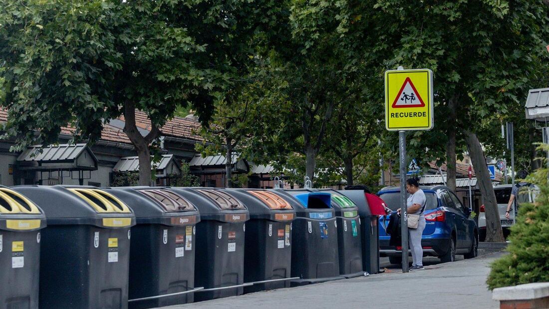 Sanz insiste en que Madrid mantendrá la tasa de basuras por obligación