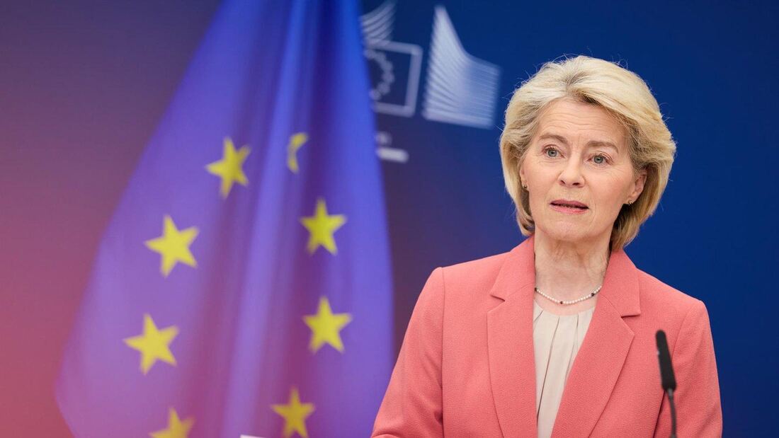 Von der Leyen tacha de "inaceptables" las imágenes de la crisis en Ceuta