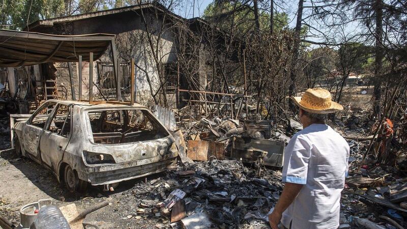 Madrid agiliza la gestión de residuos de los incendios con medidas extraordinarias