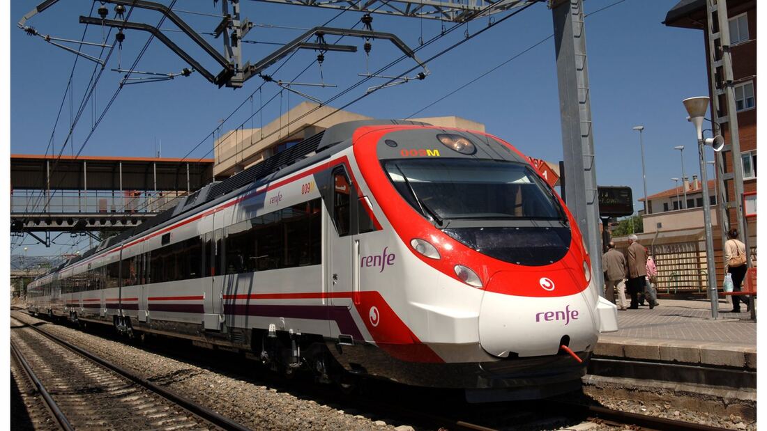 Adif contrata la colocación de 1,7 kilómetros de vallado en Cercanías Madrid por más de 900.000 euros