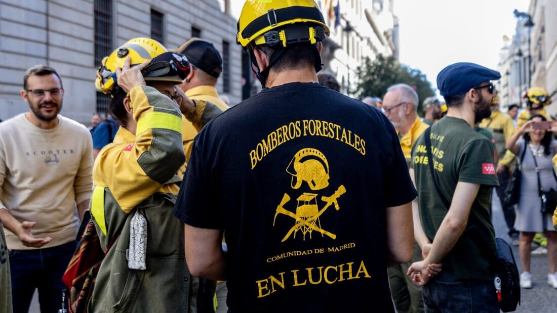 Los Bomberos Forestales consiguen una subida del 20% y ponen fin a la huelga