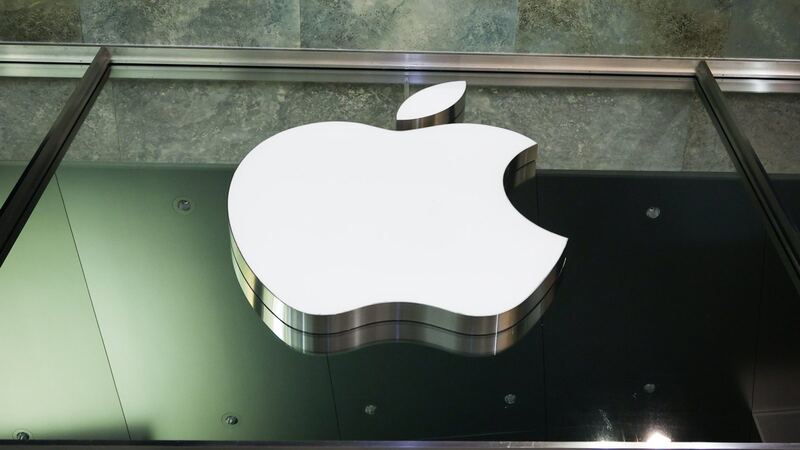 Apple presenta el iPhone 18 y su primer móvil plegable