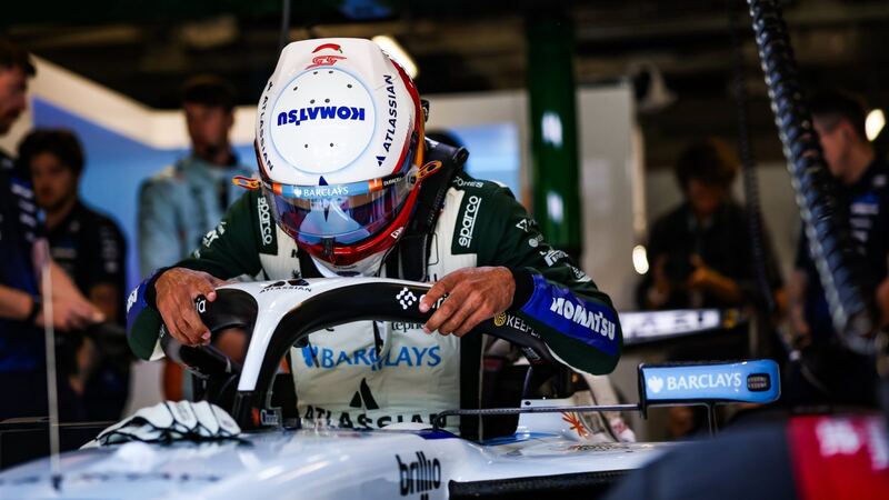 Sancionan a Carlos Sainz y saldrá último en la carrera de Madring