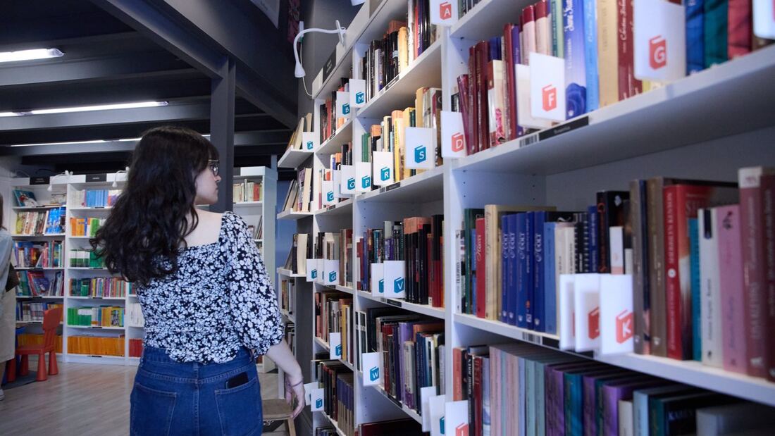 "La asistenta" lidera las lecturas en las bibliotecas de la capital