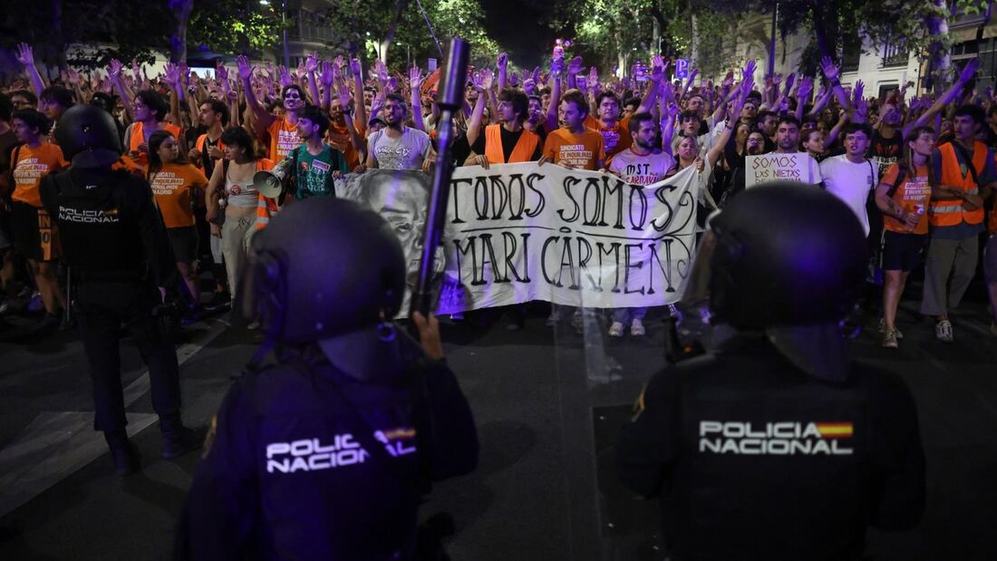 Los sindicatos defienden la actuación policial en el desahucio de Maricarmen