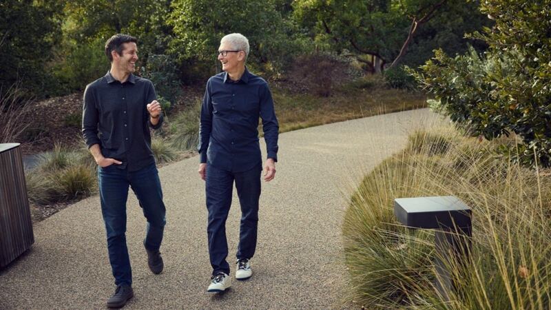 Tim Cook se despide de Apple tras 13 años como consejero
