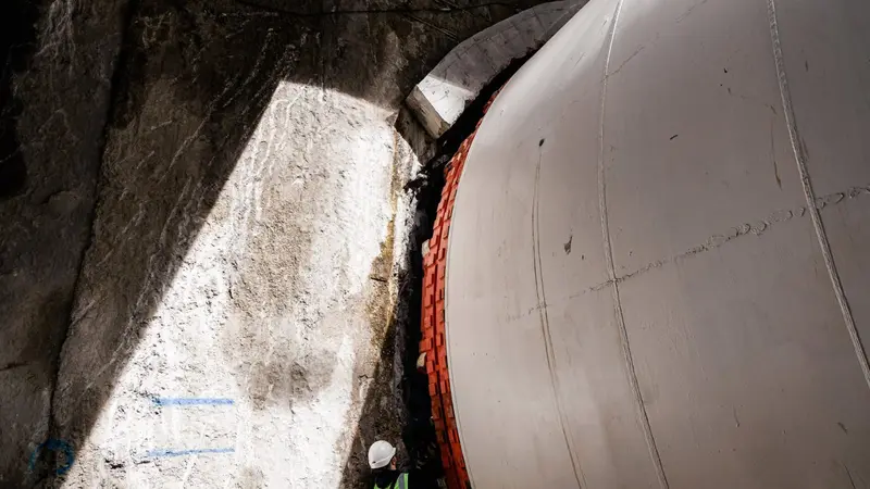 La tuneladora 'Mayrit' retoma trabajos en la L&iacute;nea 11