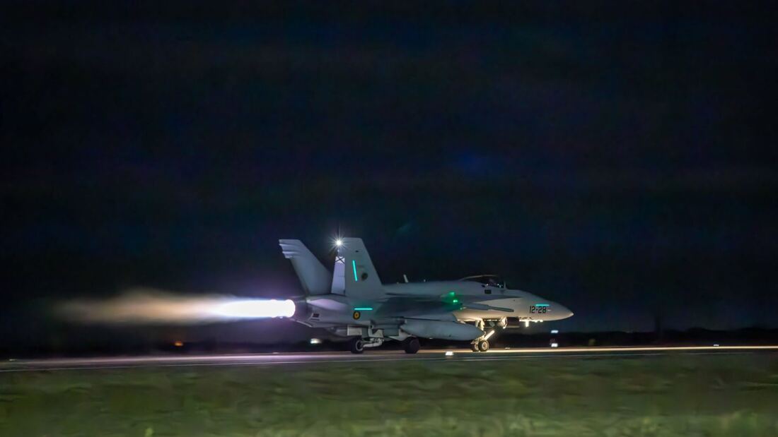 Cazas F-18 españoles interceptan dos drones en Rumanía