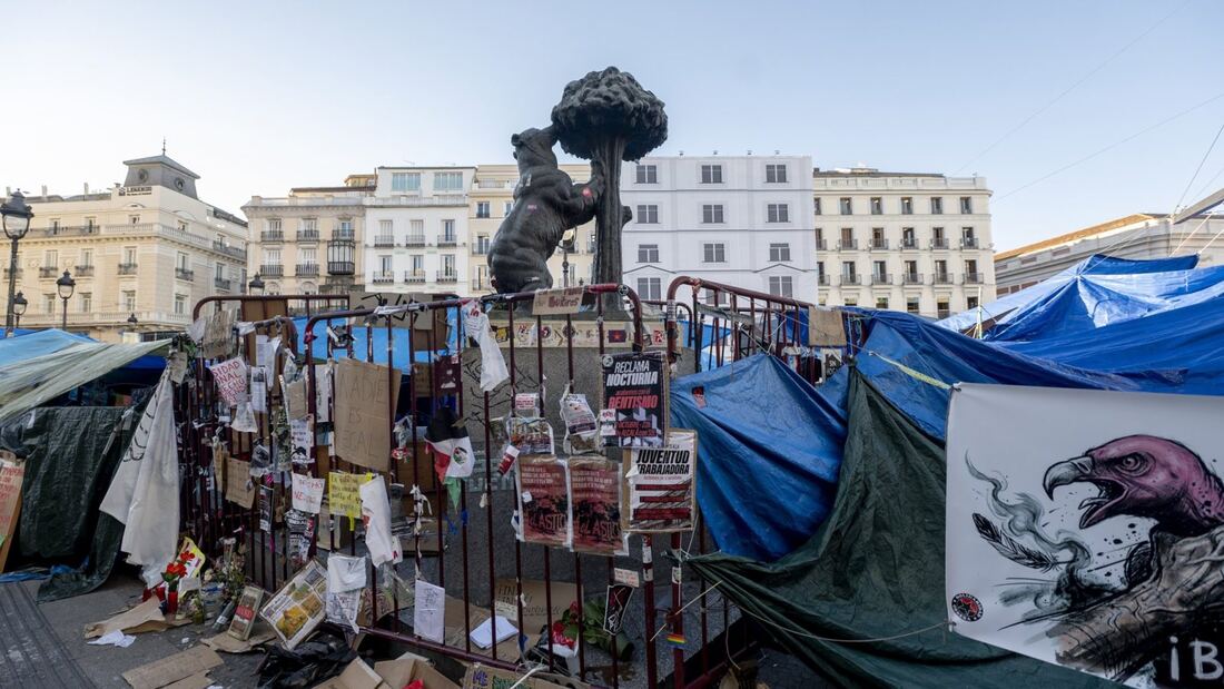 Almeida insiste en desalojar la acampada de Sol