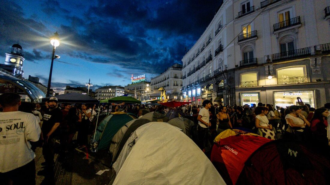 El TSJM rechaza desalojar de urgencia la acampada de Sol
