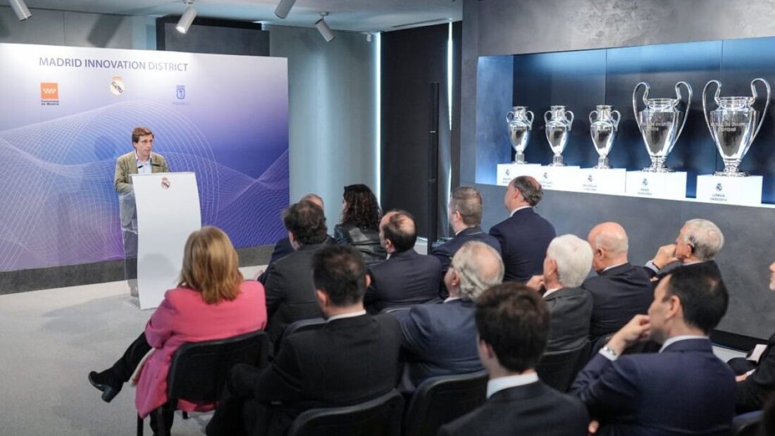 Madrid reconoce un error en el cálculo de la recalificación de la Ciudad del Real Madrid