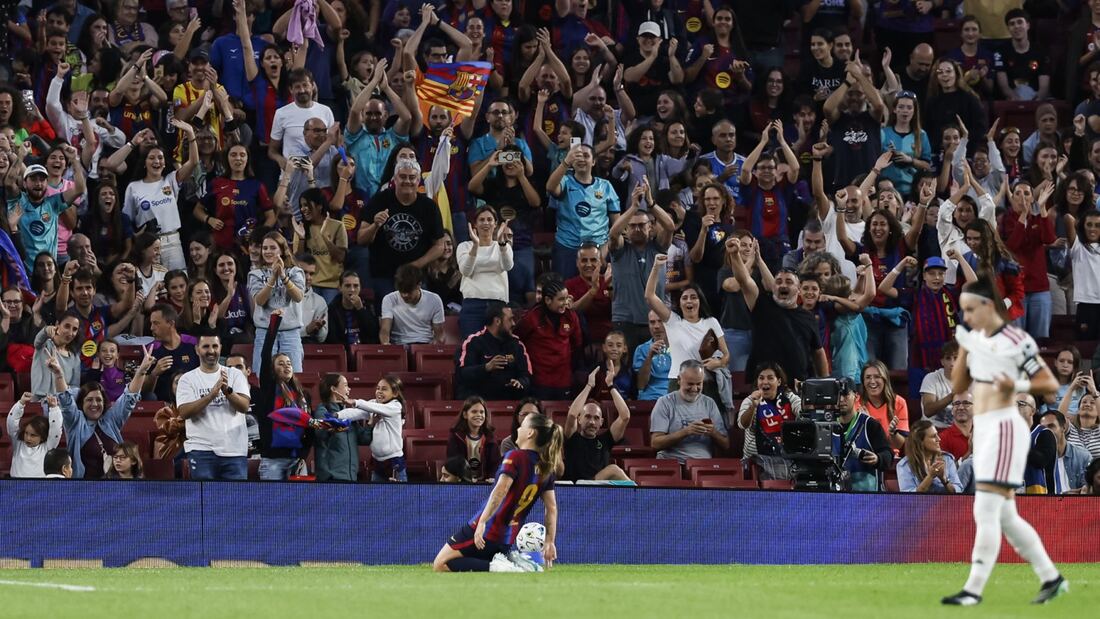 El Barça goleó al Real Madrid 7-0 en el Clásico de Liga F