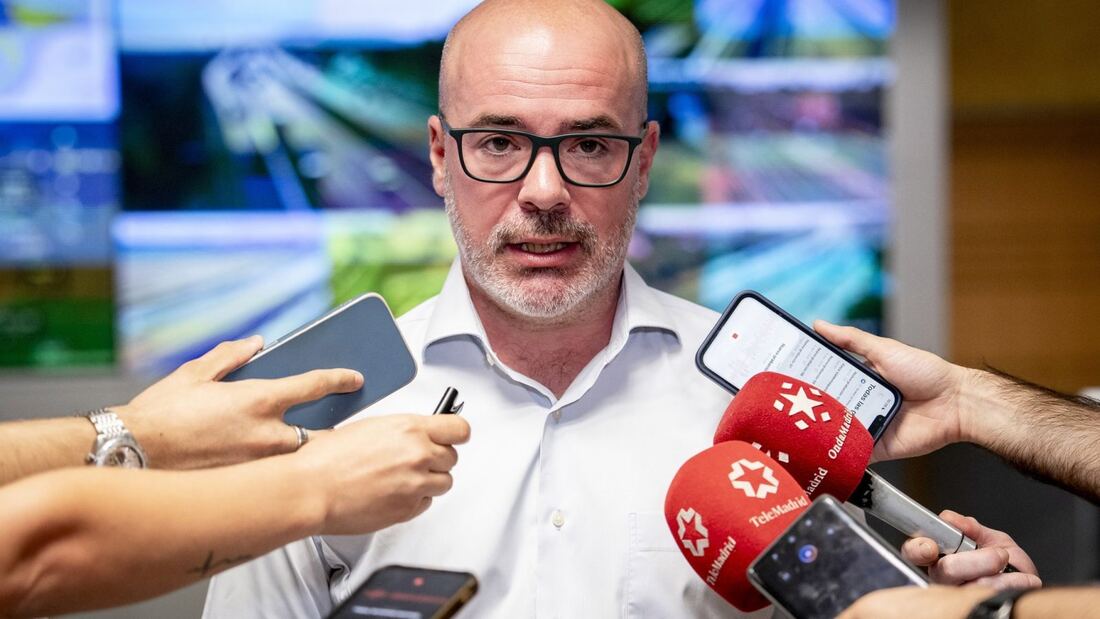 El delegado del Gobierno exige saber cuándo reabrirá el Metro de Sol