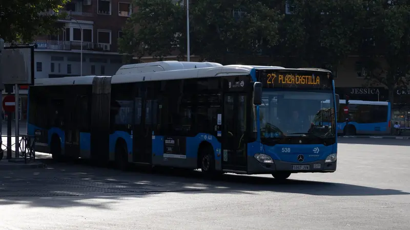 La EMT refuerza los autobuses a los cementerios de Madrid