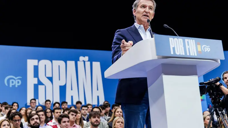 Feij&oacute;o pide limpieza del censo antes de elecciones