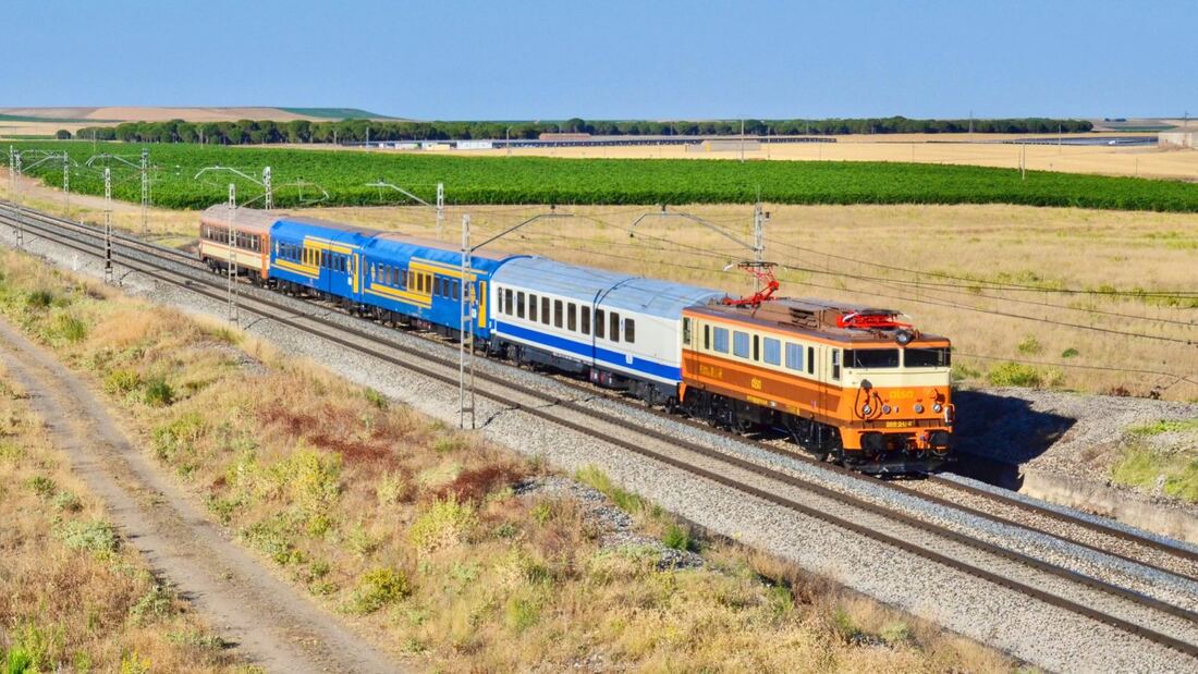 El Tren de los 80 regresa con una excursión a Campo de Criptana