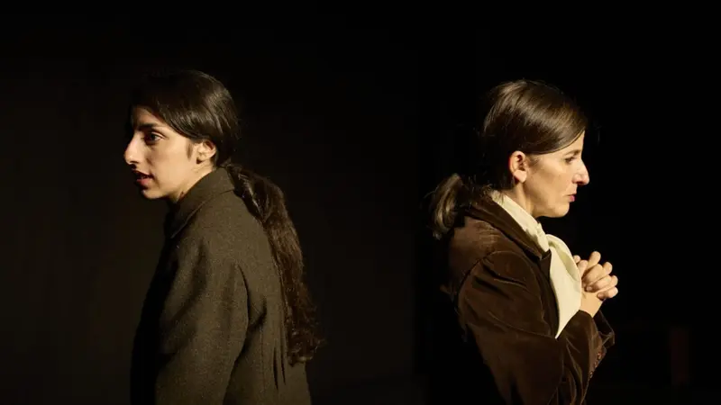 Duermen bajo las aguas vuelve al Teatro Espa&ntilde;ol