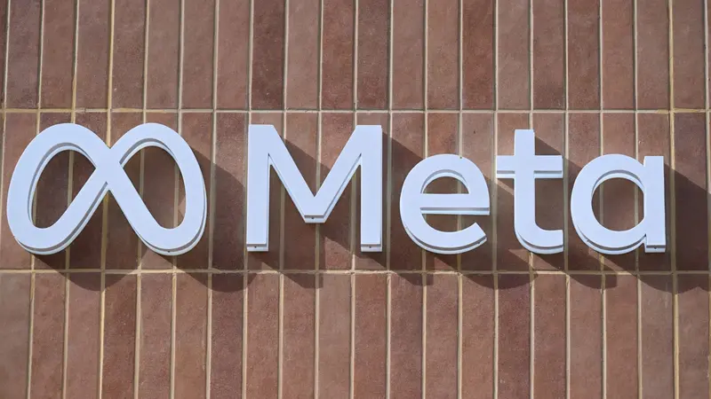 Meta notifica la exposici&oacute;n de datos de 1.500 personas