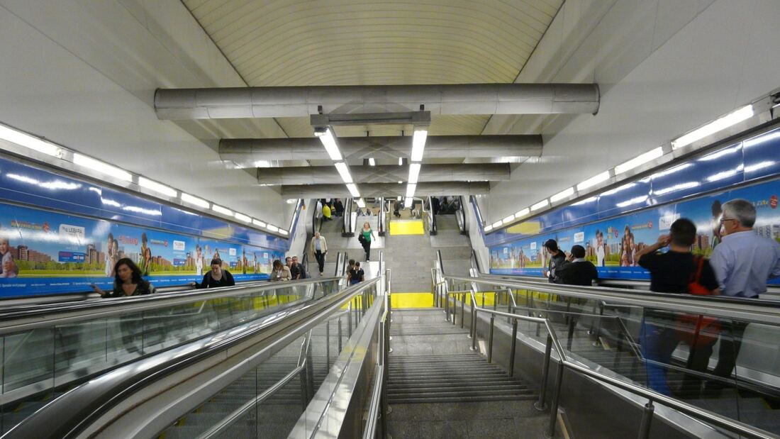 Metro de Madrid renovará 294 escaleras mecánicas