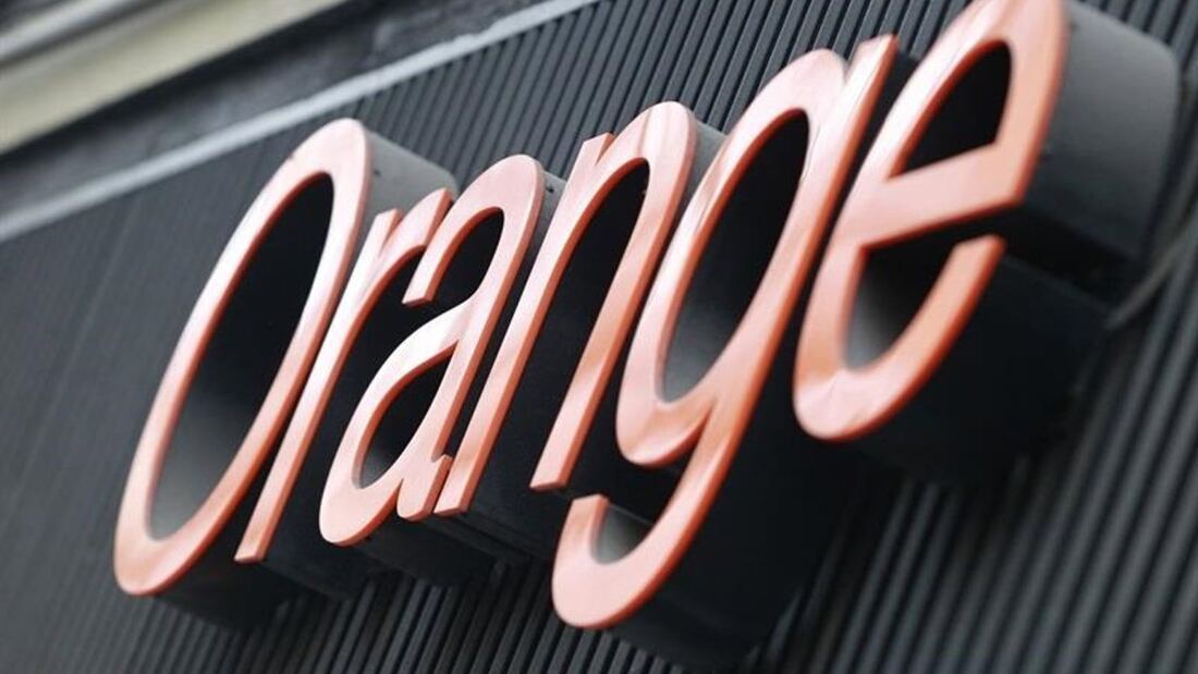 Orange suspende parte de sus servicios por fallos de seguridad