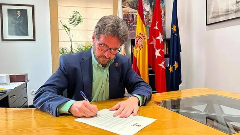 El alcalde de Pinto recibe el alta tras sufrir un ictus