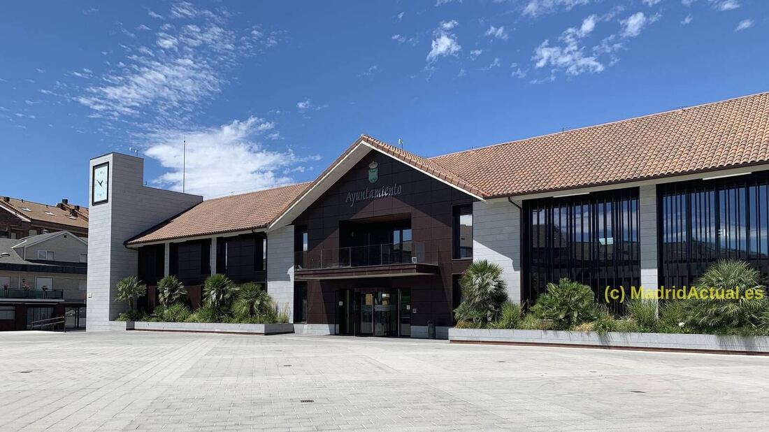 Galapagar amplía las becas universitarias y de FP para estudiantes empadronados