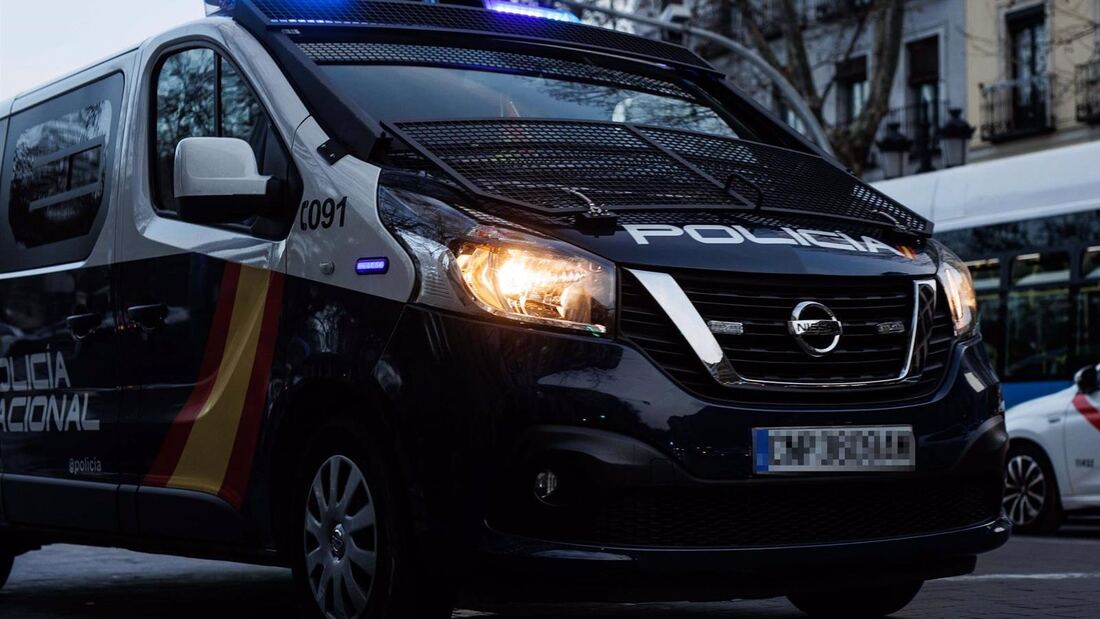Controlado el incendio en una nave que se dedica a la fabricación de detergentes en Humanes
